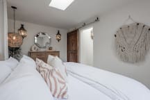 Luxury Linens and King-Size Bed