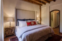 Luxury King-size Bed with Hotel Linens