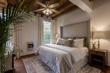 Casa Ladrillera, 3BR Garden Home with Rooftop & Garage in Centro photo 4