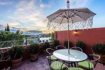 Casa Ladrillera, 3BR Garden Home with Rooftop & Garage in Centro photo 1